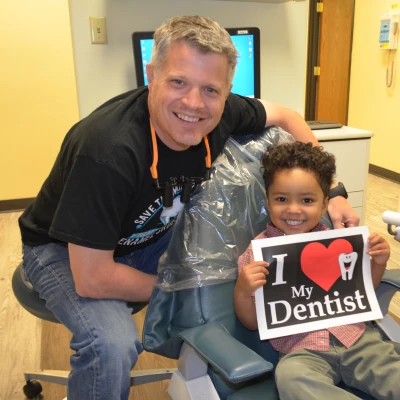 Aaron Kamp Dentist
